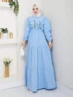 sommerkleid-Blumenstickerei