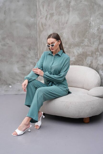 Two-Piece Set