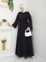 Maxikleid mit Taillengürtel