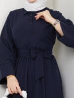 Maxikleid mit Taillengürtel