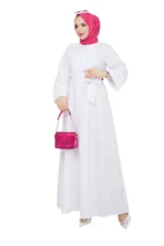 Maxikleid mit Taillengürtel