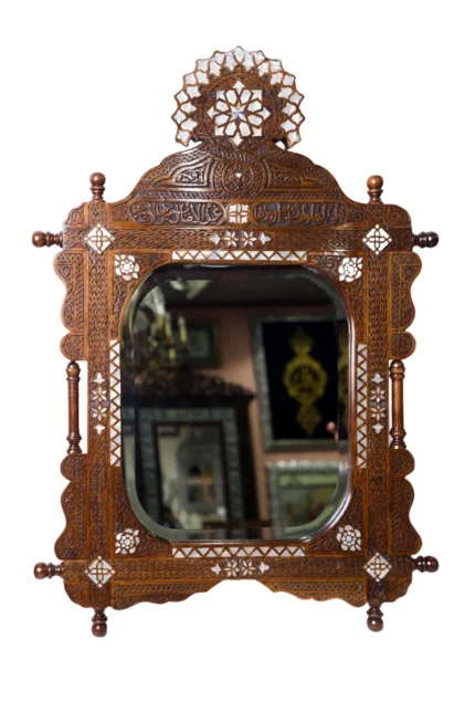 wall mirror